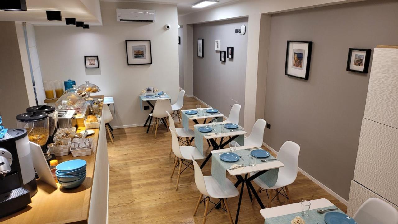 Eva Luxury Rooms Cagliari Luaran gambar