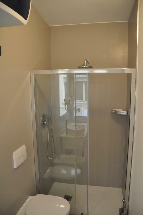 Eva Luxury Rooms Cagliari Luaran gambar