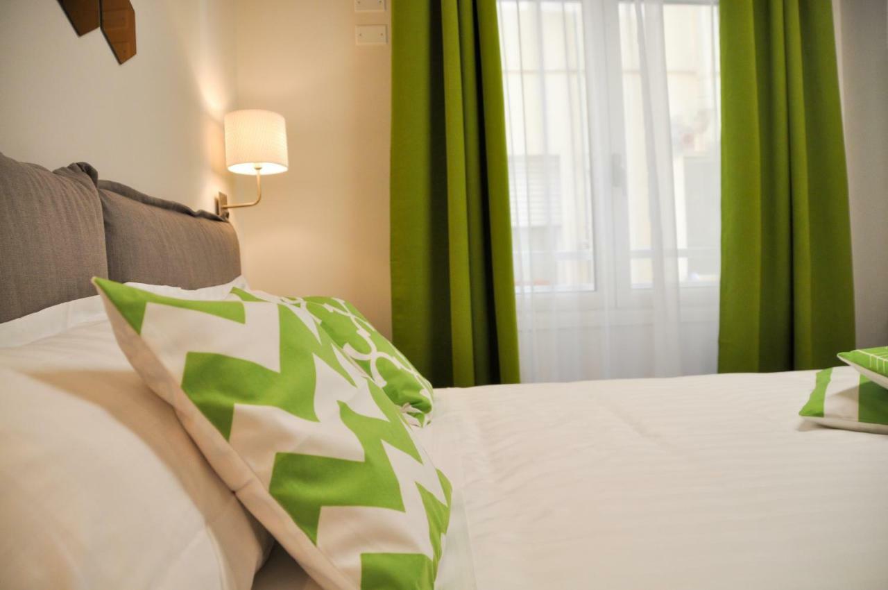 Eva Luxury Rooms Cagliari Luaran gambar